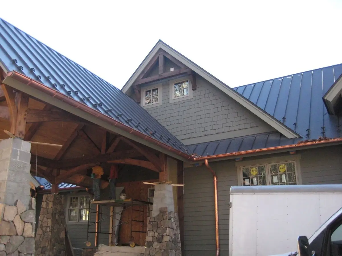 Craftsman Roofing team delivering quality roofing work in Centralia